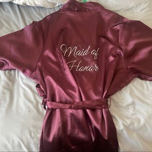Maid of honor robe